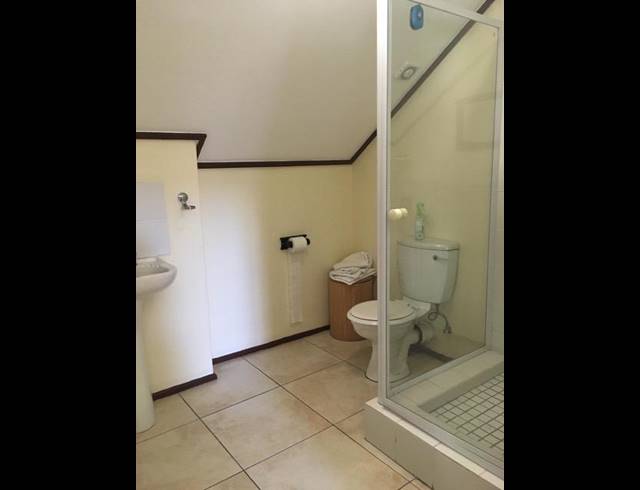 85M² OFFICE RENTED IN WESTLAKE